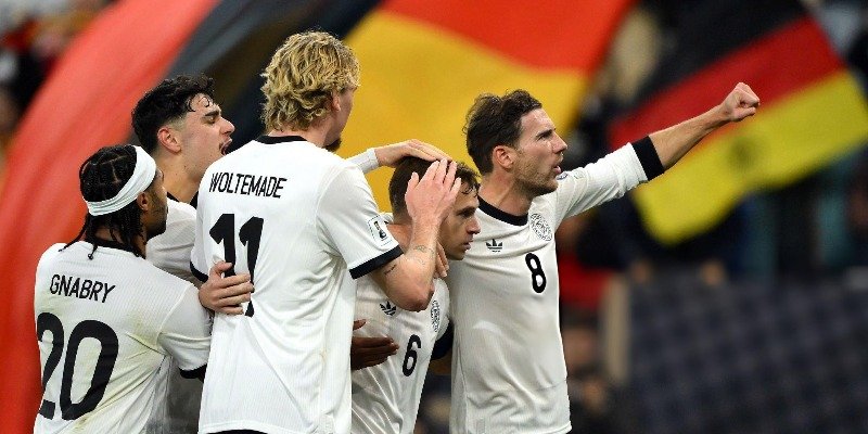 Đội hình ra sân dự kiến của hai đội Đức vs Paraguay
